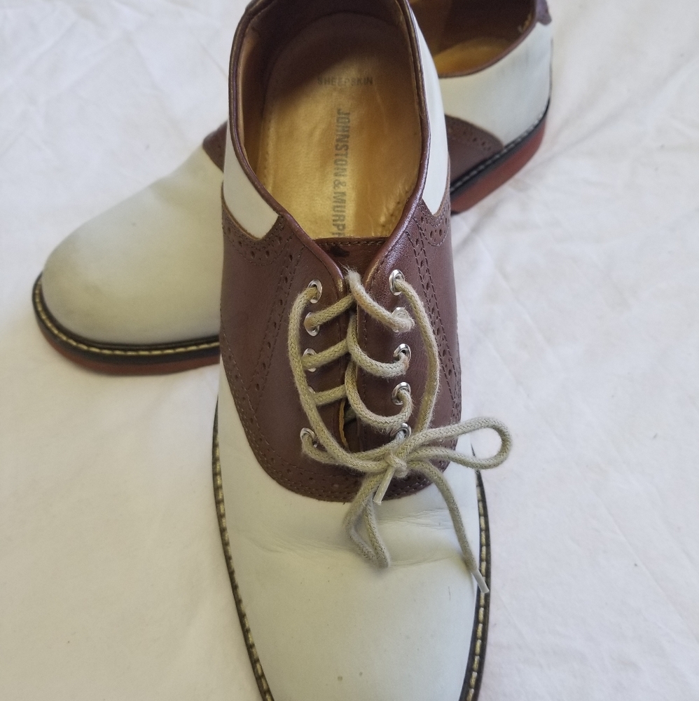 Johnston & Murphy Sheepskin 2-Tone Men's Shoes